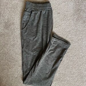 Quince Flowknit Performance Jogger